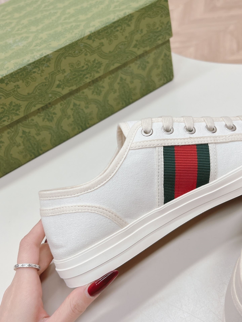 Gucci Casual Shoes